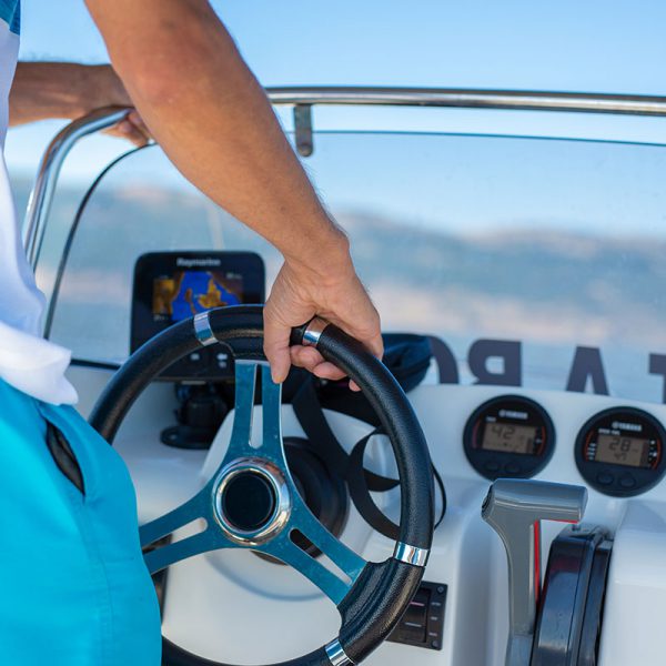 navis-prince-019 PRINCE 570 OPEN - Navis - Rent a boat Malinska